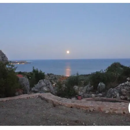 Siir Ev Kekova *